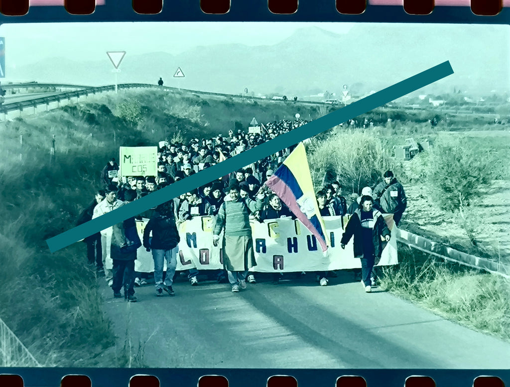 Originalfotonegativ Marsch der Ecuadorianer nach Murcia Lorca Jahr 2001 Verein Rumiñahui 35mm Film Selten