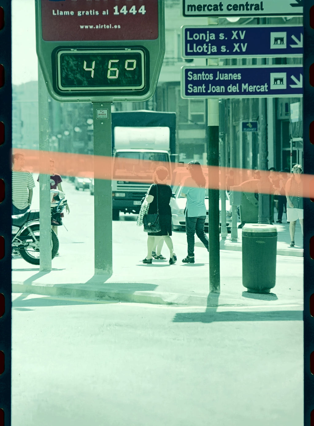 Original photographic negative thermometer 46 degrees Valencia heatwave 1999 35mm film Rare