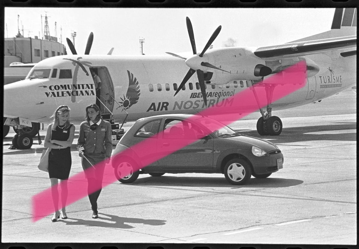Negativo fotográfico original Fokker 50 EC-GKV Iberia Regional Air Nostrum Comunitat Valenciana aeropuerto de Valencia 1997 35mm film Rare