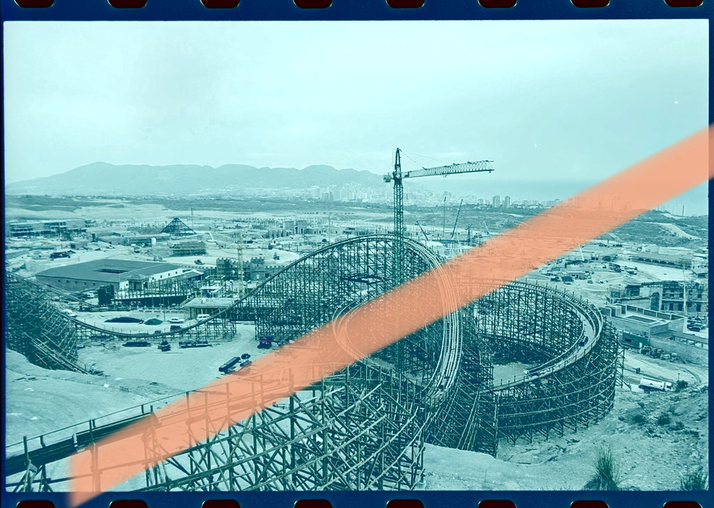 Original photographic negative general view construction Magnus Colossus Terra Mítica Benidorm 35mm film Rare