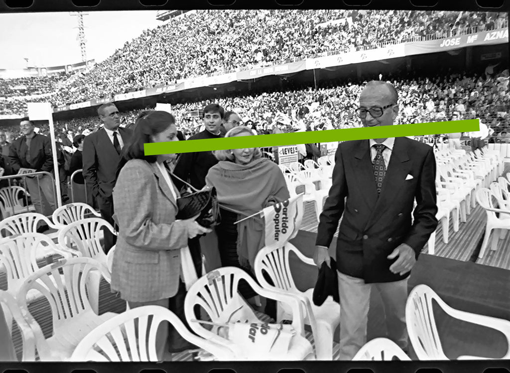 Negativo fotográfico original doctor Iglesias Puga padre de Julio Iglesias 35mm film Rare