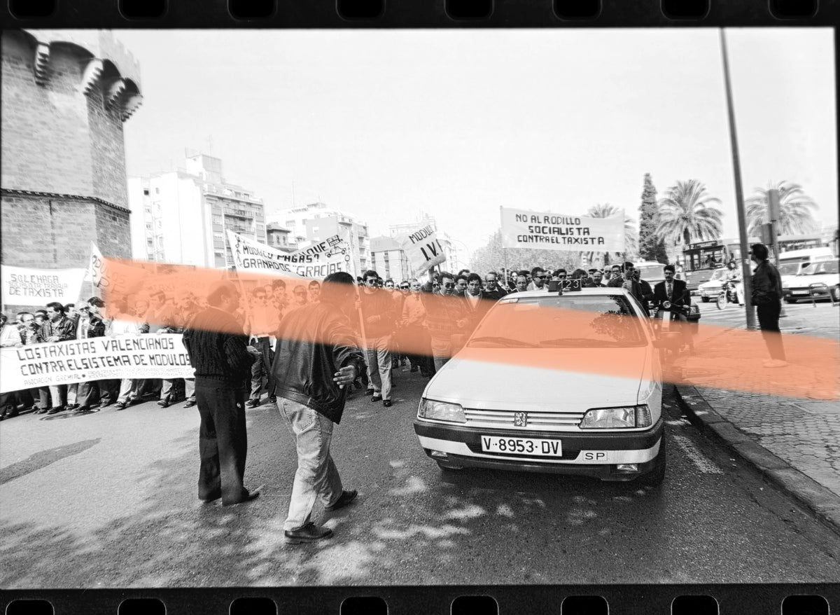 Negativo fotográfico original manifestación taxistas Valencia 1992 35mm film Rare
