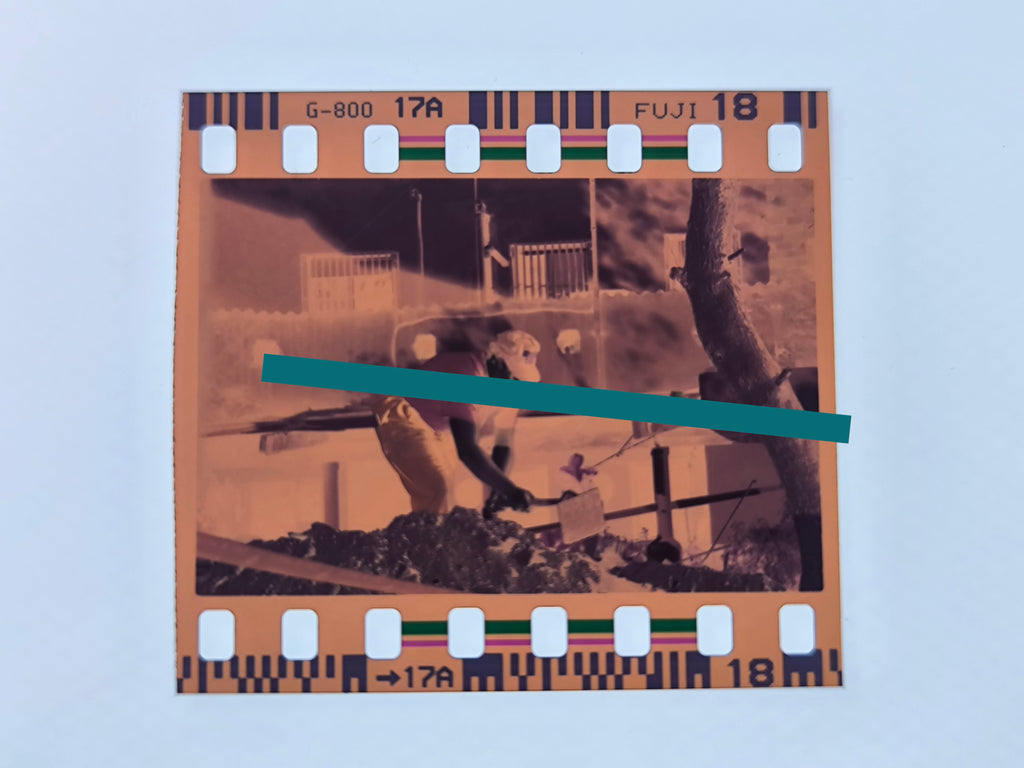 Negativo fotográfico original excavación Jardín de los Horrores Castellón 1997 35mm film Rare