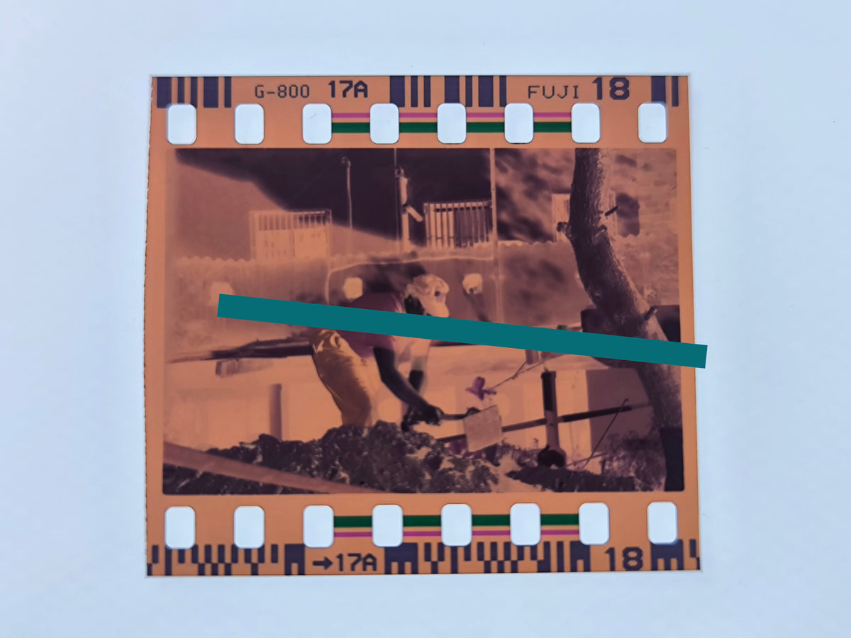 Negativo fotográfico original excavación Jardín de los Horrores Castellón 1997 35mm film Rare