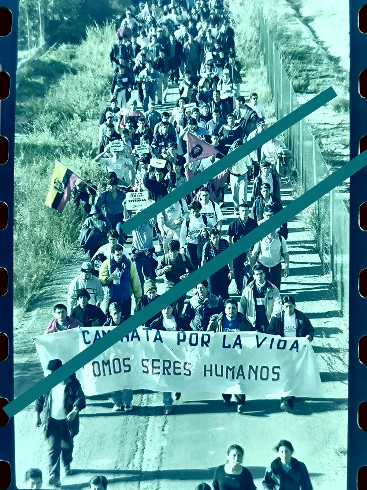 Originales Fotonegativ, Marsch der Ecuadorianer nach Murcia Lorca im Jahr 2001, Marsch für das Leben, 35mm Film, Selten