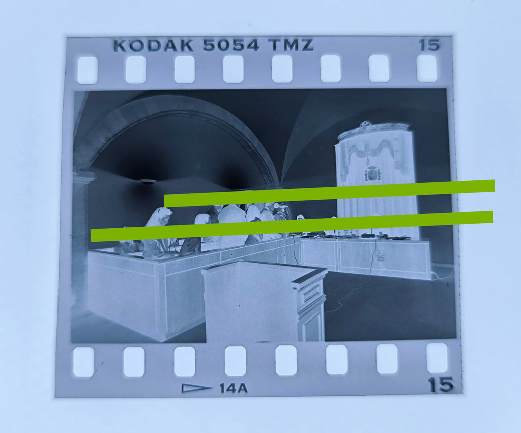 Originales Negativ eines 35-mm-Films vom ersten in Valencia abgehaltenen Volksgericht. Seltenes Stück.