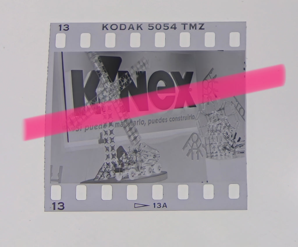 Originales Negativ von K'NEX-Konstruktionen, ausgestellt auf der Internationalen Spielwarenmesse Valencia 1996, 35-mm-Film, selten
