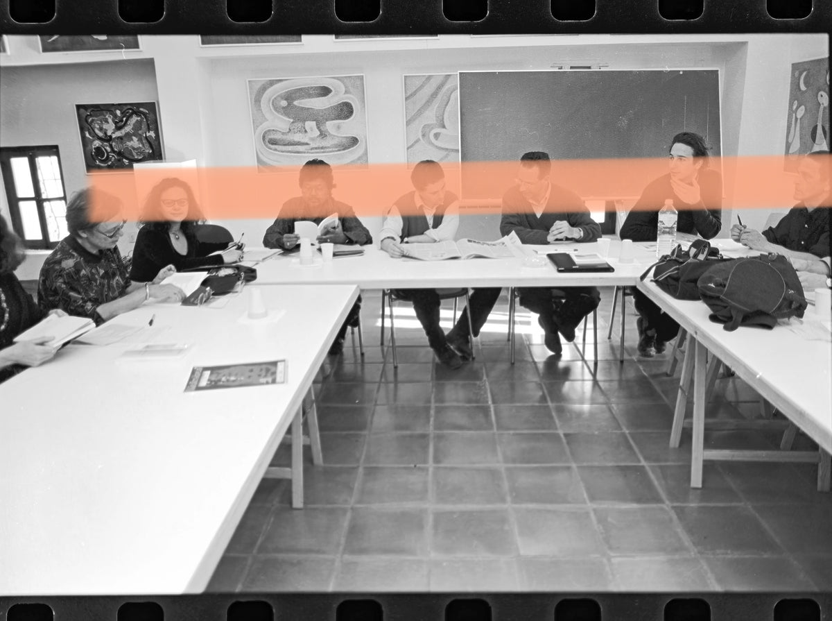 Negativo fotográfico original poetas reunidos alrededor de la mesa Festival La Costa Poètica Altea 1995 35mm film Rare