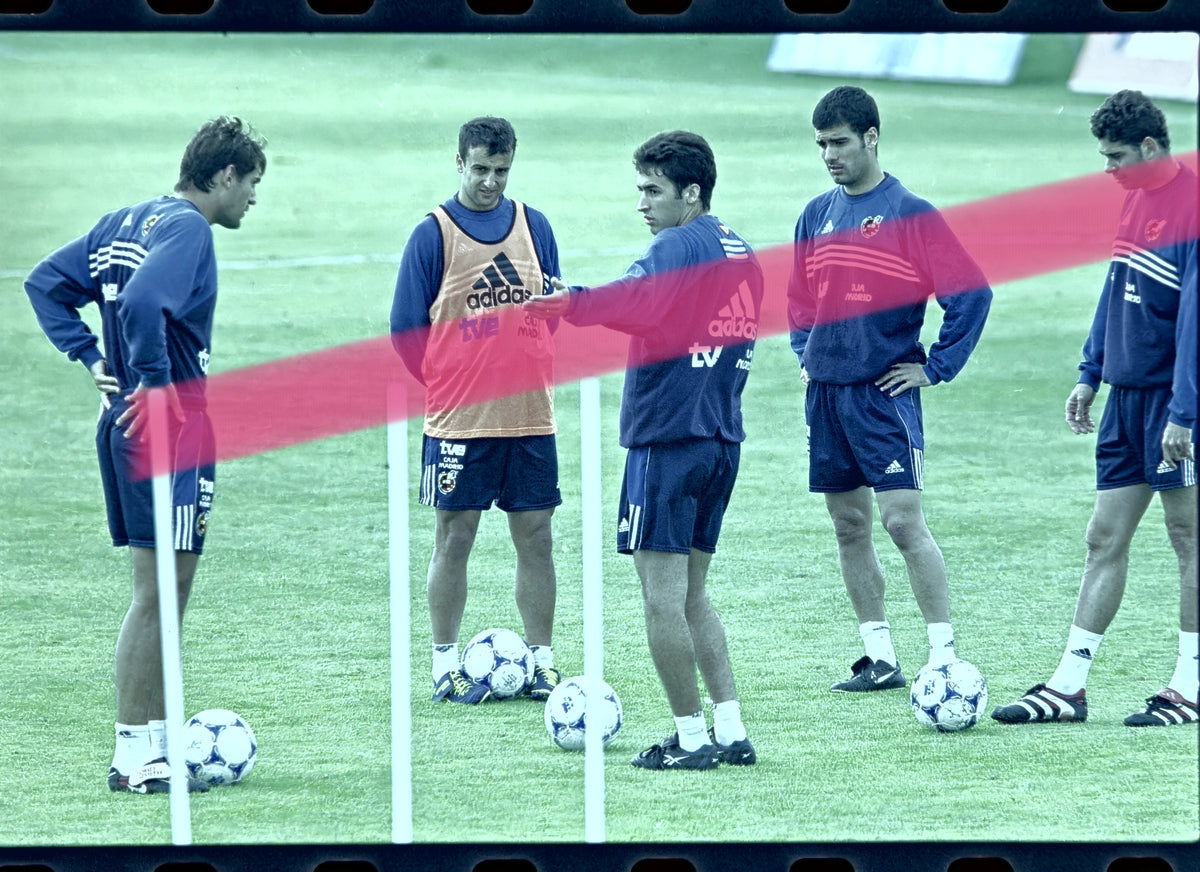 Original photographic negative Raúl and Pep Guardiola Spanish football team training pre-match Spain Austria Valencia 1999 35mm film Rare