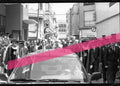 Negativo fotográfico original entierro del escritor y ensayista Joan Fuster cortejo con Joan Lerma Sueca Valencia 1992 35mm film Rare