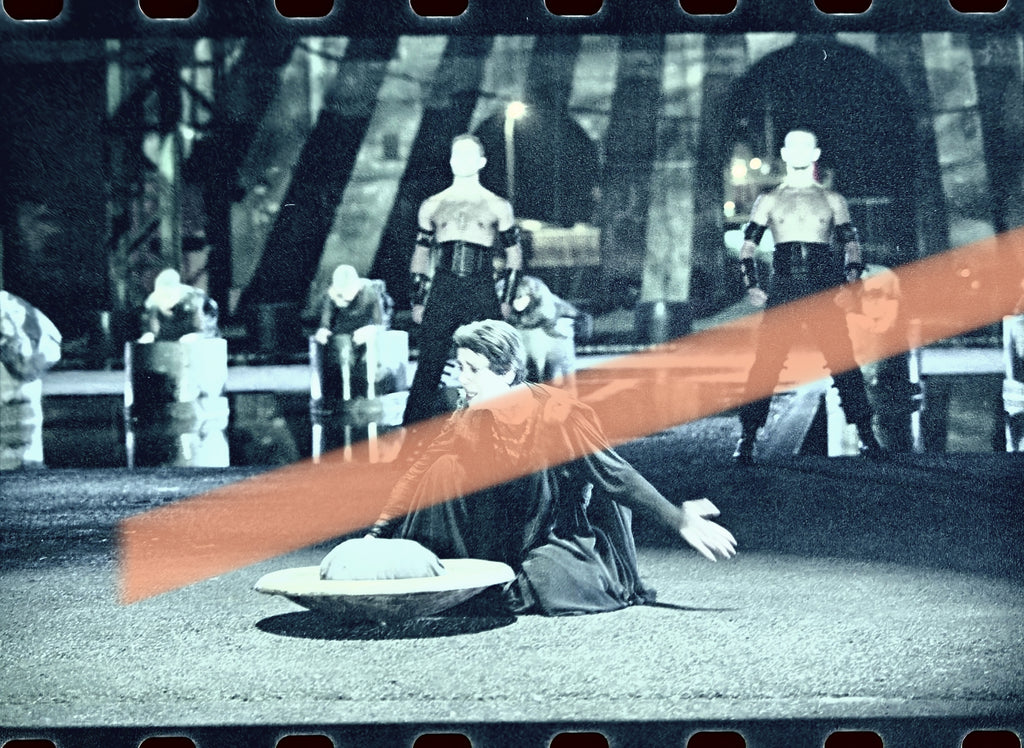 Negativo fotográfico original Irene Papas Las Troyanas escena Sagunto 2001 35mm film Rare