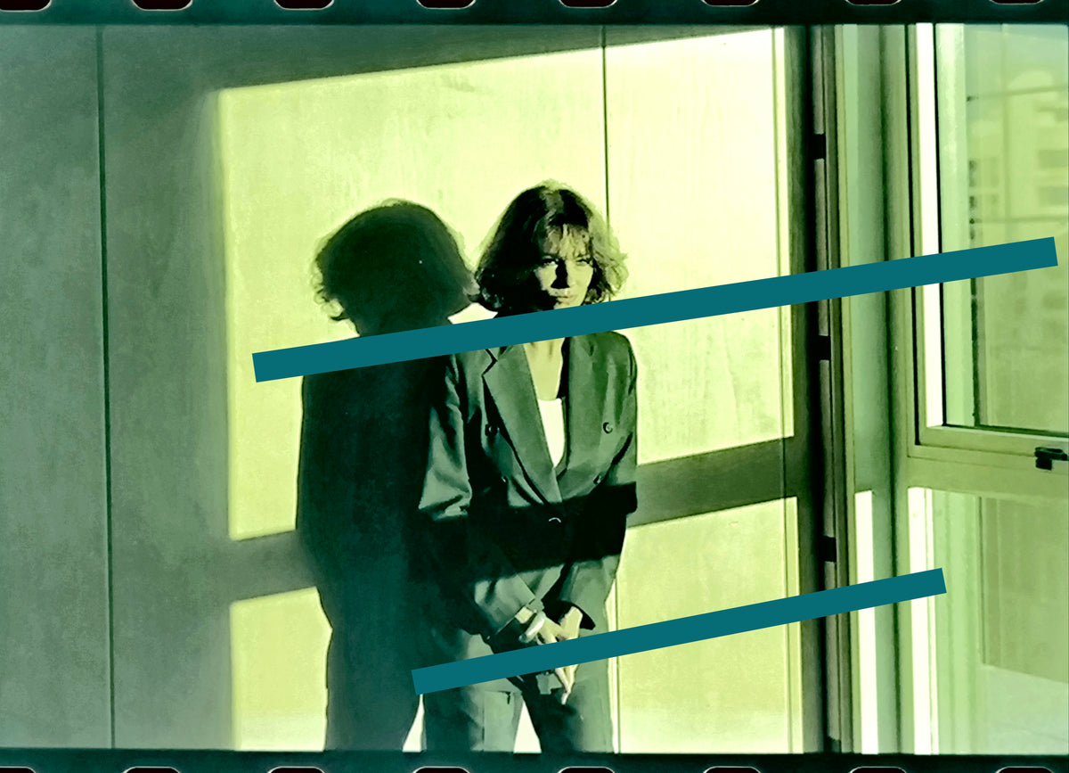 Original photographic negative Jacqueline Bisset at the entrance Valencia 1997 35mm film Rare