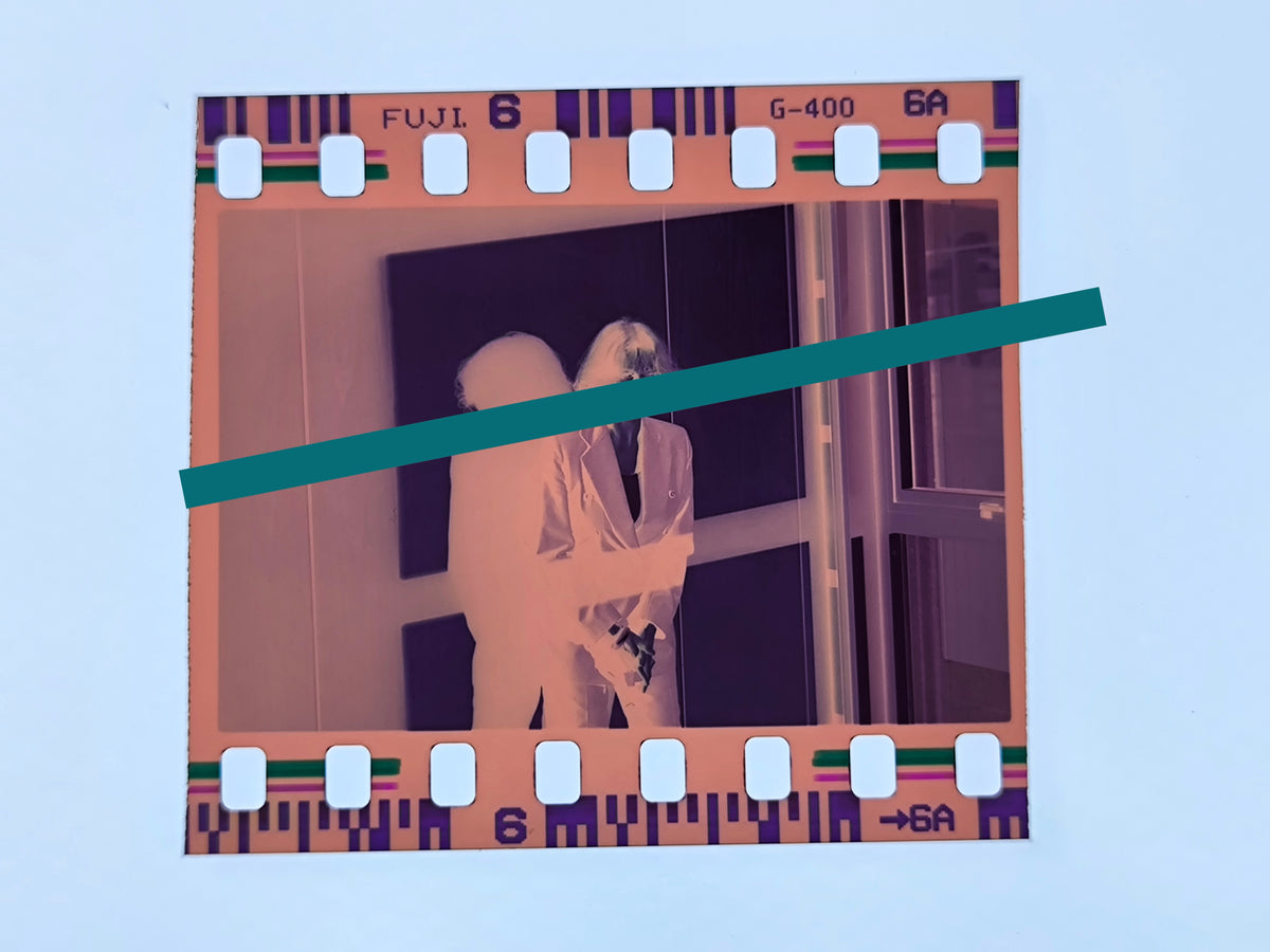 Original photographic negative Jacqueline Bisset at the entrance Valencia 1997 35mm film Rare