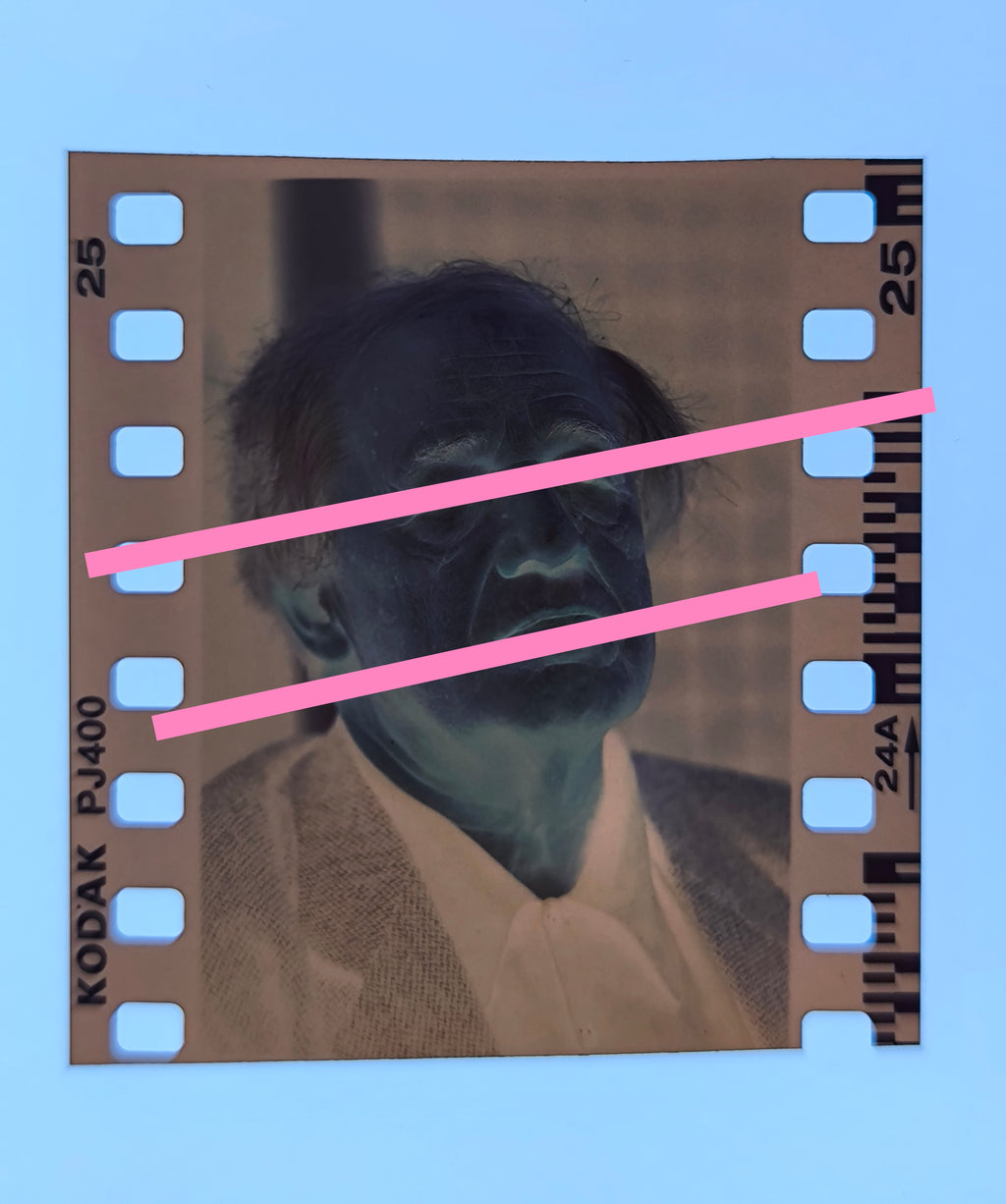 Originalfoto negativ Pierre Boulez, französischer Komponist und Dirigent, 35mm Film, selten