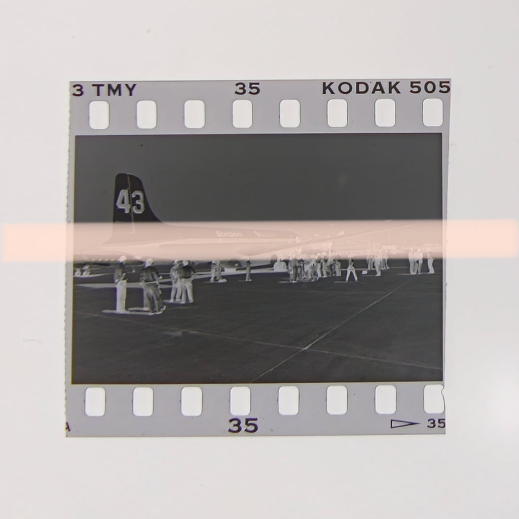 Negativo fotográfico original Conair DC-6B/AT Tanker 43 avión contraincendios Valencia 1994 35mm film Rare