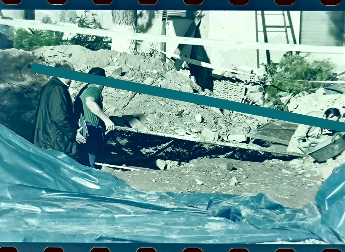 Negativo fotográfico original excavación en terreno Jardín de los Horrores Castellón 1997 35mm film Rare