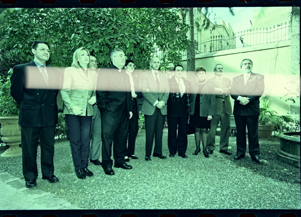 Originales Fotonegativ der Mitglieder des Consell Valencià de Cultura nach der Stellungnahme zur valencianischen Sprache 1998 35mm-Film Selten