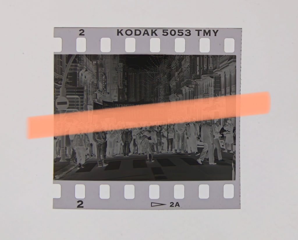 Negativo fotográfico original manifestación ADDEPOS Día Mundial del Sida Valencia 1989 35mm film Rare