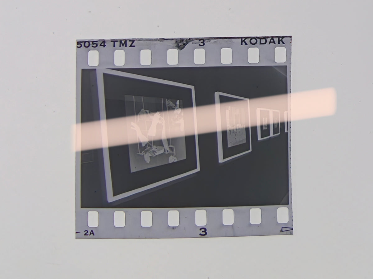 Negativo fotográfico original fotógrafo Joaquim Gomis obras expuestas en el IVAM Valencia 1997 35mm film Rare