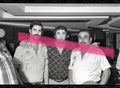 Negativo fotográfico original Urtain boxeador acompañado durante encuentro social España 35mm film Rare