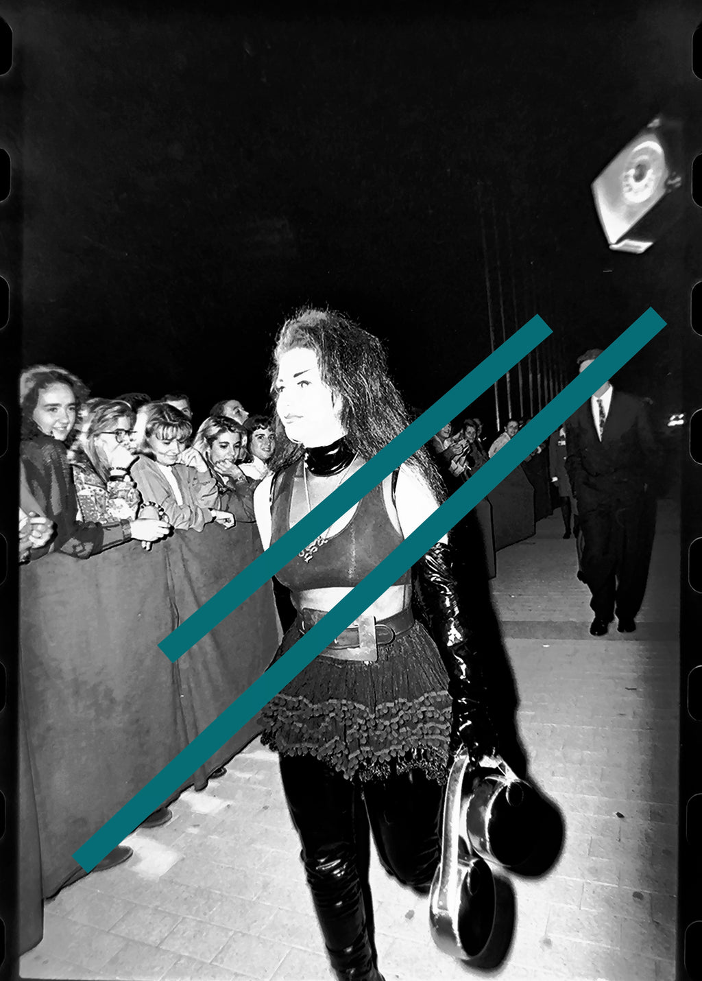 Original photographic negative Alaska singer in the audience at the Valencian night 1991 35mm film Rare