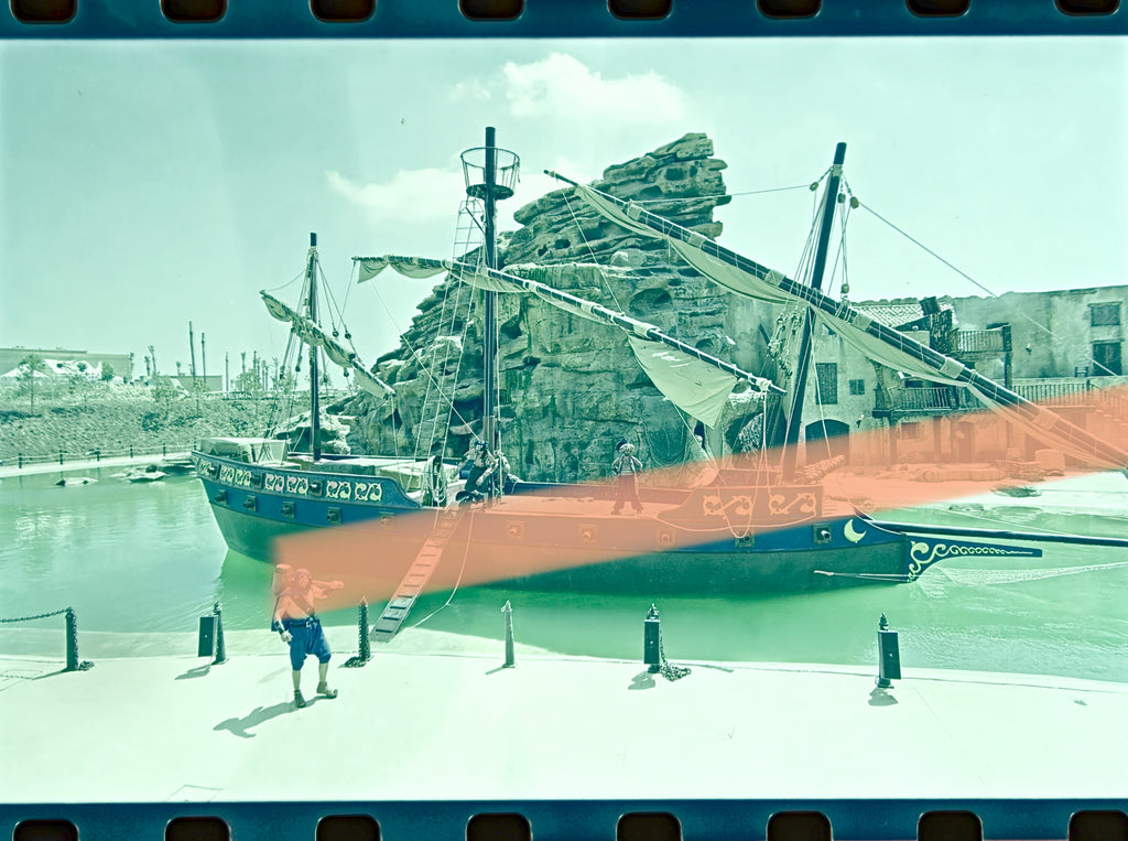 Original photographic negative Terra Mítica Benidorm inauguration themed boat July 27, 2000 35mm Rare