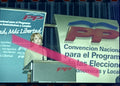 Negativo fotográfico original Esperanza Aguirre interviniendo Convención Nacional PP Valencia 2002 35mm film Rare