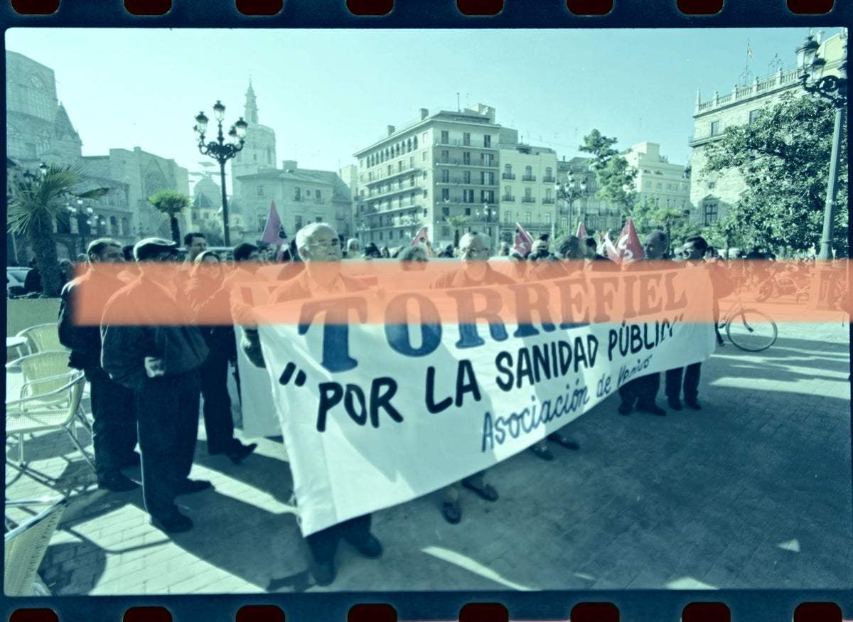 Originales Foto-Negativ Nachbarschaftsverein Torrefiel öffentliche Gesundheit Valencia 1999 35mm Film Selten