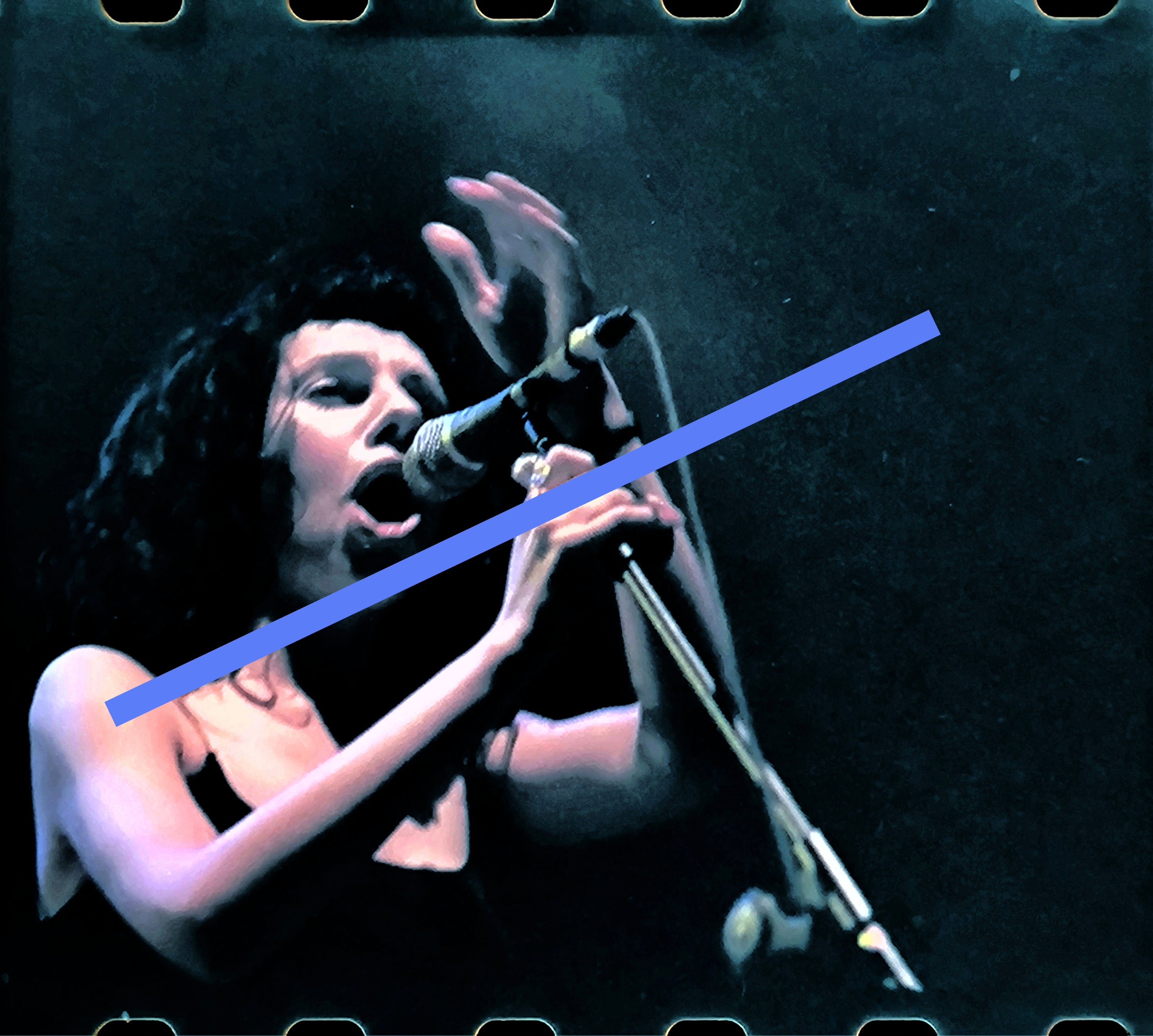Negativo fotográfico original PJ Harvey en directo Cantante y guitarrista británica FIB Benicàssim 1998 35mm film Rare