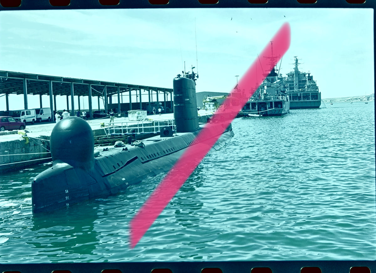 Original Unterwasser-Foto-Negativ und NATO-Militärschiffe Dynamic Mix Alicante 2002 35mm Film Selten